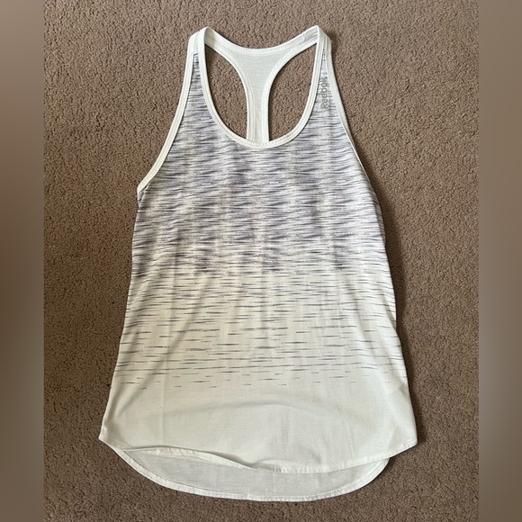XS Women’s Reebok Tank Top - Picture 1 of 3